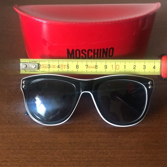 moschino sunglass - Picture 5 of 6